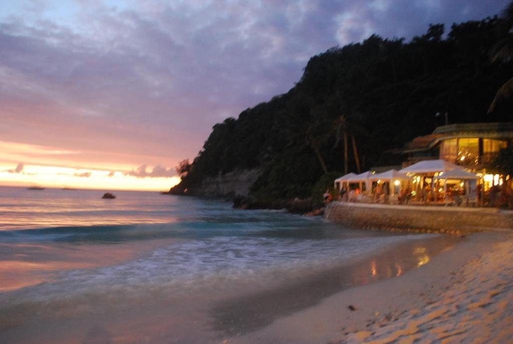 Boracay Terraces Resort Balabag  Exterior photo