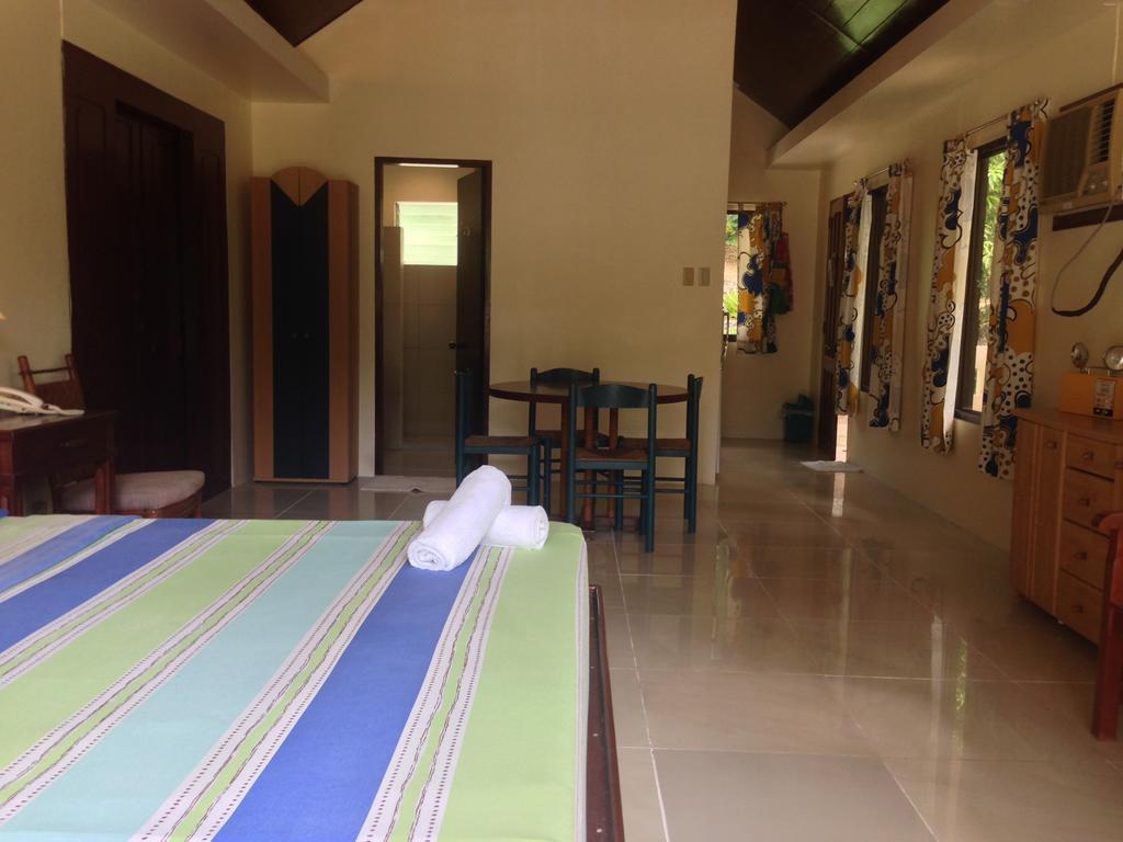 Boracay Terraces Resort Balabag  Room photo