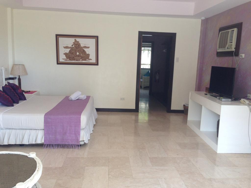 Boracay Terraces Resort Balabag  Room photo